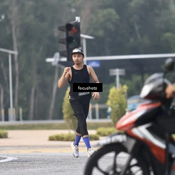 Runner Photo 6744659
