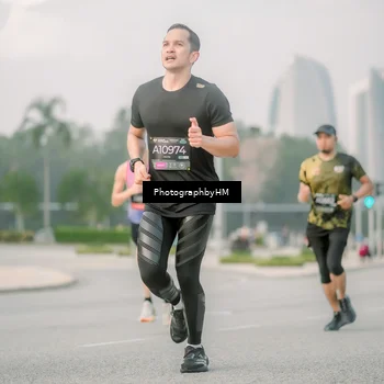 Runner Photo 6744674