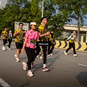 Runner Photo 6744702