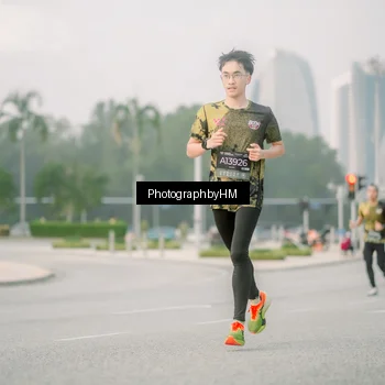 Runner Photo 6744711
