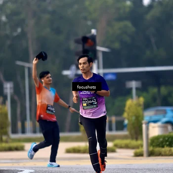 Runner Photo 6744746