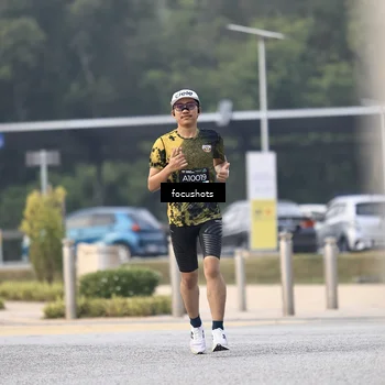 Runner Photo 6744757