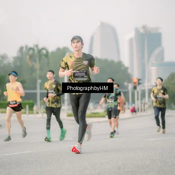 Runner Photo 6744783