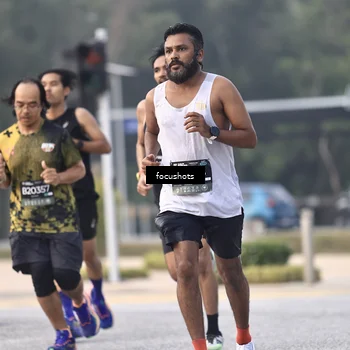 Runner Photo 6744800