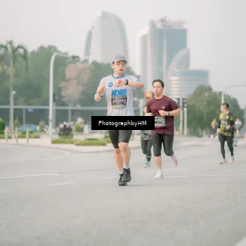 Runner Photo 6744814