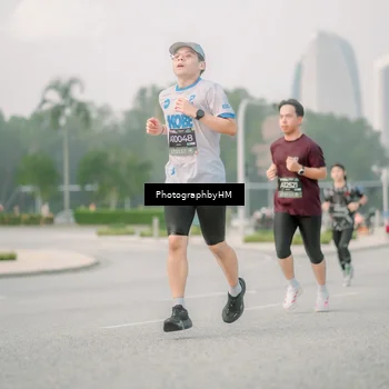 Runner Photo 6744836