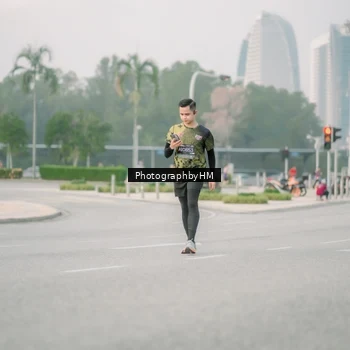 Runner Photo 6744869