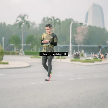 Runner Photo 6744899
