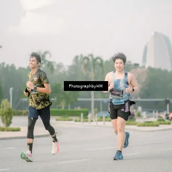 Runner Photo 6745003