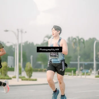 Runner Photo 6745020