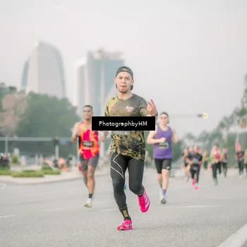 Runner Photo 6745022