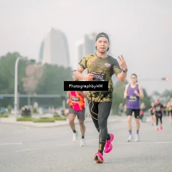 Runner Photo 6745045
