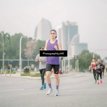 Runner Photo 6745052