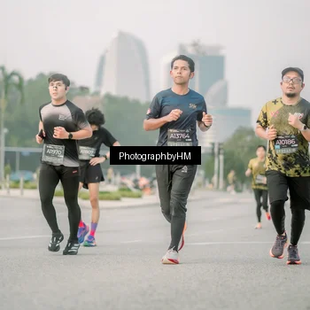 Runner Photo 6745108