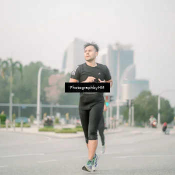 Runner Photo 6745174