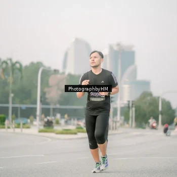 Runner Photo 6745198