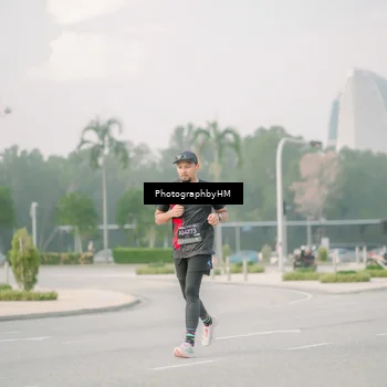 Runner Photo 6745332