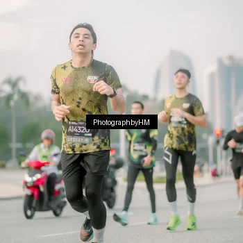 Runner Photo 6745385