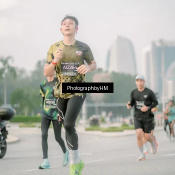 Runner Photo 6745393