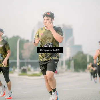 Runner Photo 6745408