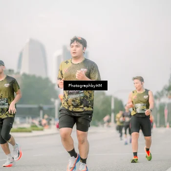 Runner Photo 6745415