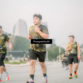 Runner Photo 6745423