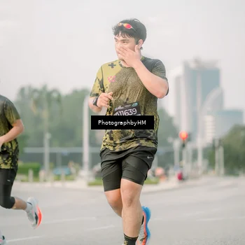 Runner Photo 6745427