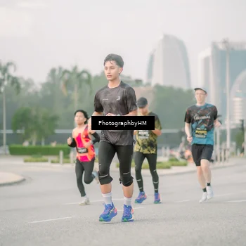 Runner Photo 6745462