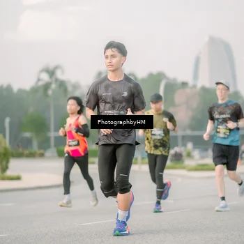 Runner Photo 6745474