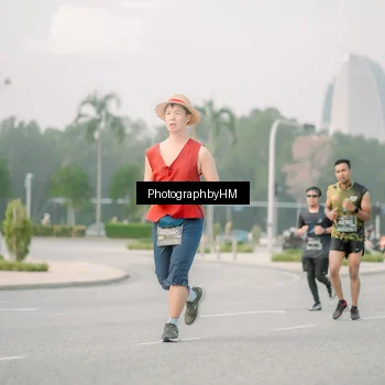 Runner Photo 6745514