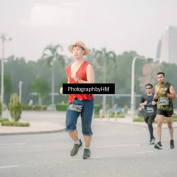 Runner Photo 6745519
