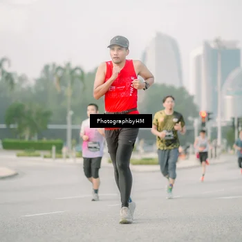 Runner Photo 6745625