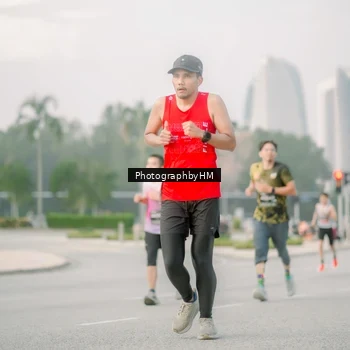 Runner Photo 6745638