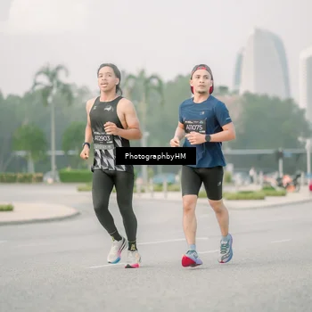 Runner Photo 6745696