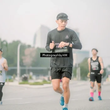Runner Photo 6745749