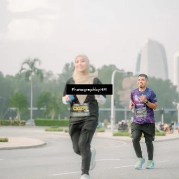 Runner Photo 6745878