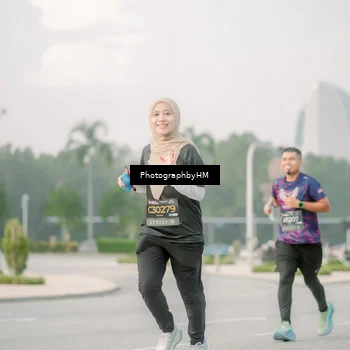 Runner Photo 6745885