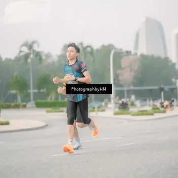 Runner Photo 6745890