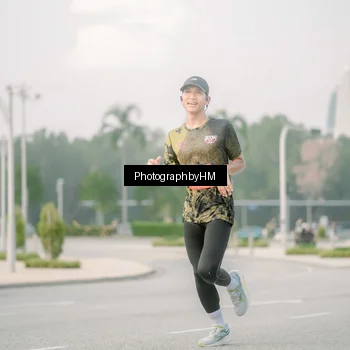 Runner Photo 6746308