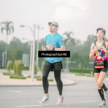 Runner Photo 6746502