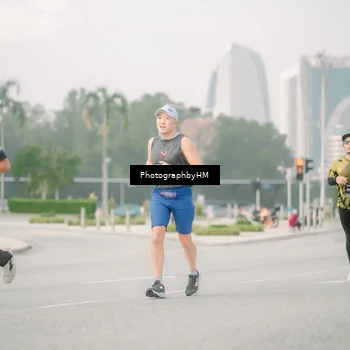 Runner Photo 6746522