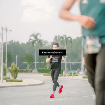 Runner Photo 6746648