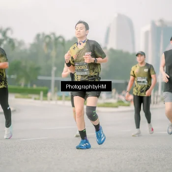 Runner Photo 6746688