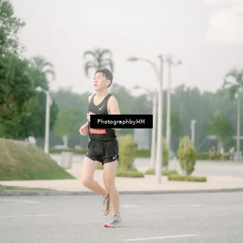 Runner Photo 6746751