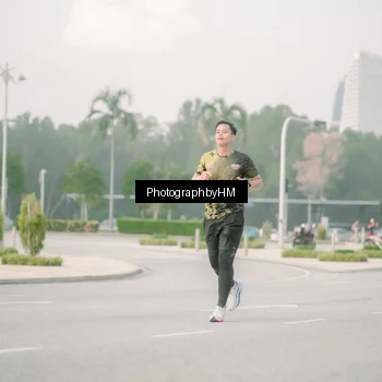 Runner Photo 6746802