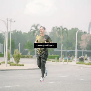 Runner Photo 6746807