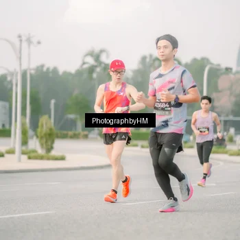 Runner Photo 6746830