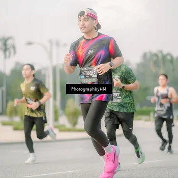 Runner Photo 6746894