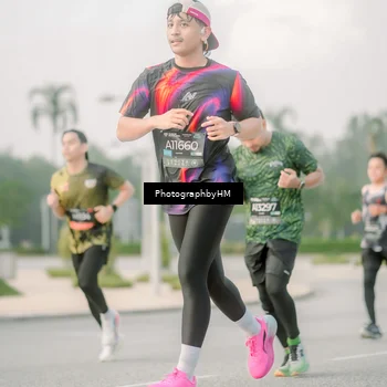 Runner Photo 6746902
