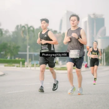 Runner Photo 6746910